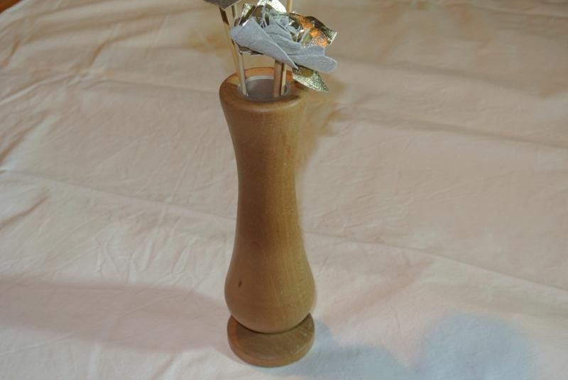 50-60/210, handgedrechselte Vase 4, aus Birnbaum, gewachst in Appenzell - Bild 5