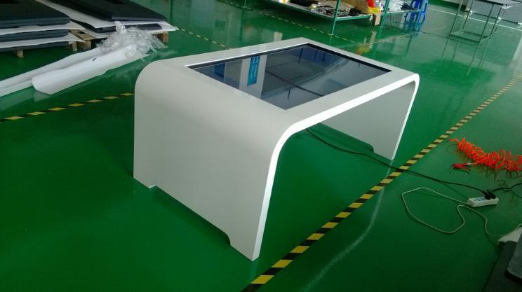 46 inch interactive touch screen in Biberist - Bild 1