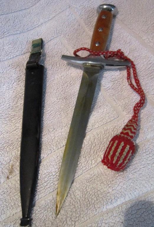 Schweizer Offiziersdolch M1943 in Aesch - Bild 1