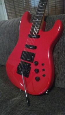 CHARVEL MODEL 4, BJ 1986 MiJ in Urdorf - Bild 2