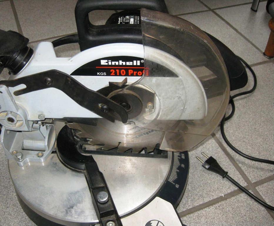 Kapp- und Gehrungssäge, Einhell KGS210 PROFI, 1200 Watt in Appenzell - Bild 3