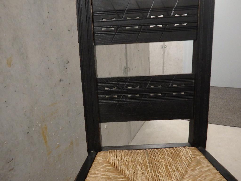 Beschreibung zwei antike Stühle aus der Künstlerkolonie Worbsw in Appenzell - Bild 7