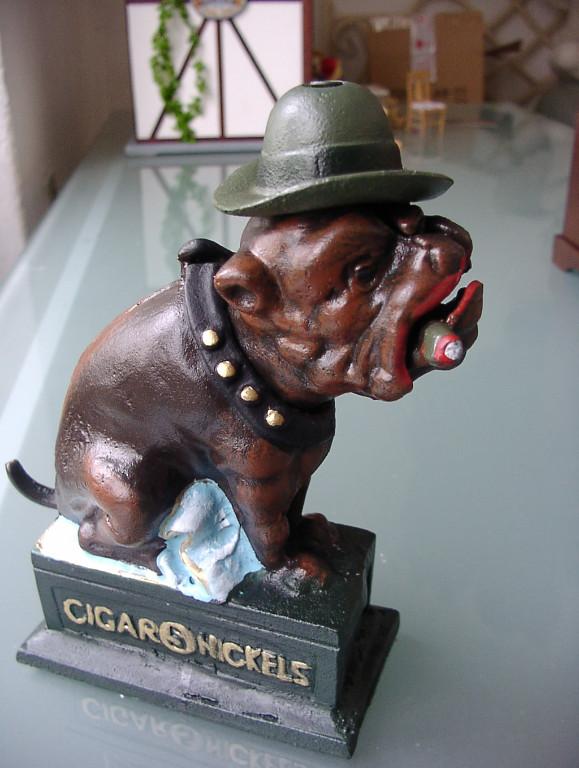 Eisen Spardose Bulldogge mit Mechanik im alten Stil H 21 cm in Appenzell - Bild 2