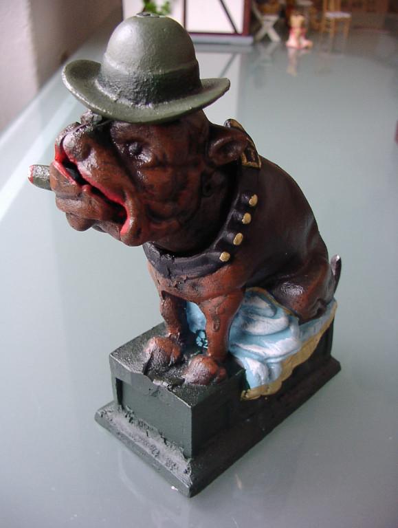 Eisen Spardose Bulldogge mit Mechanik im alten Stil H 21 cm in Appenzell - Bild 4