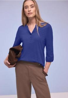 3/4-Arm Shirt mit Split Neck und Knöpfen in Solothurn - Bild 1