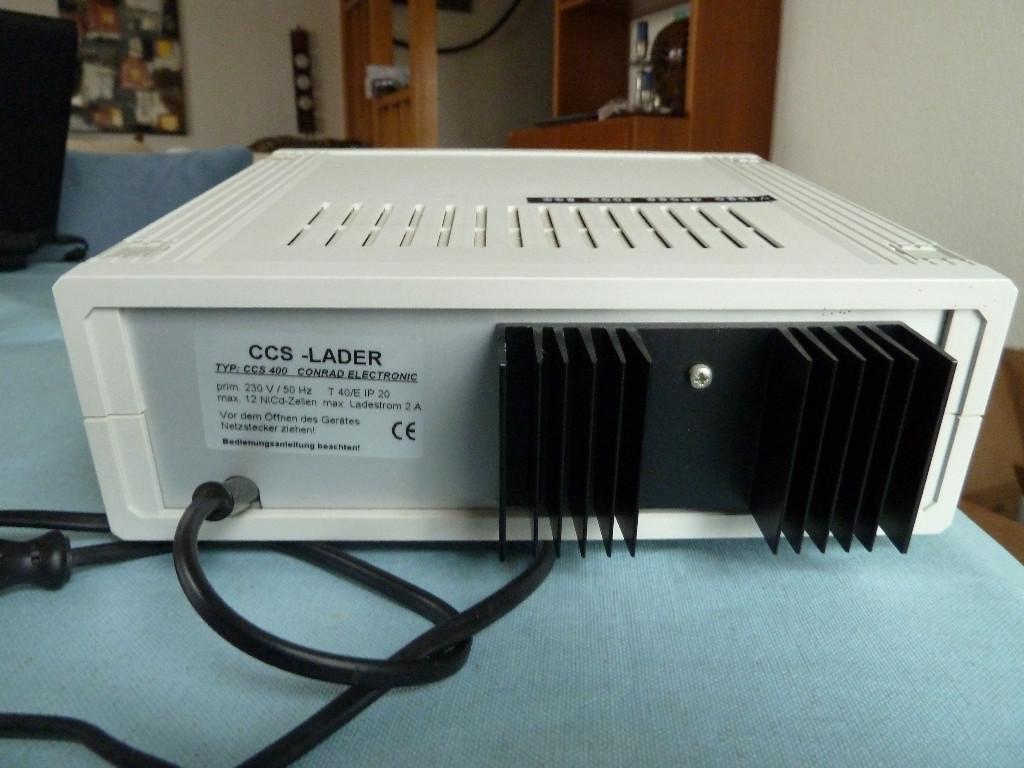 Akku Ladegerät - Conrad Elektronik - CCS 400 Fertiggerät in Urdorf - Bild 3