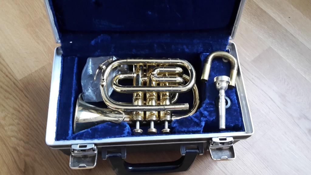 Taschencornet in Belp - Bild 1