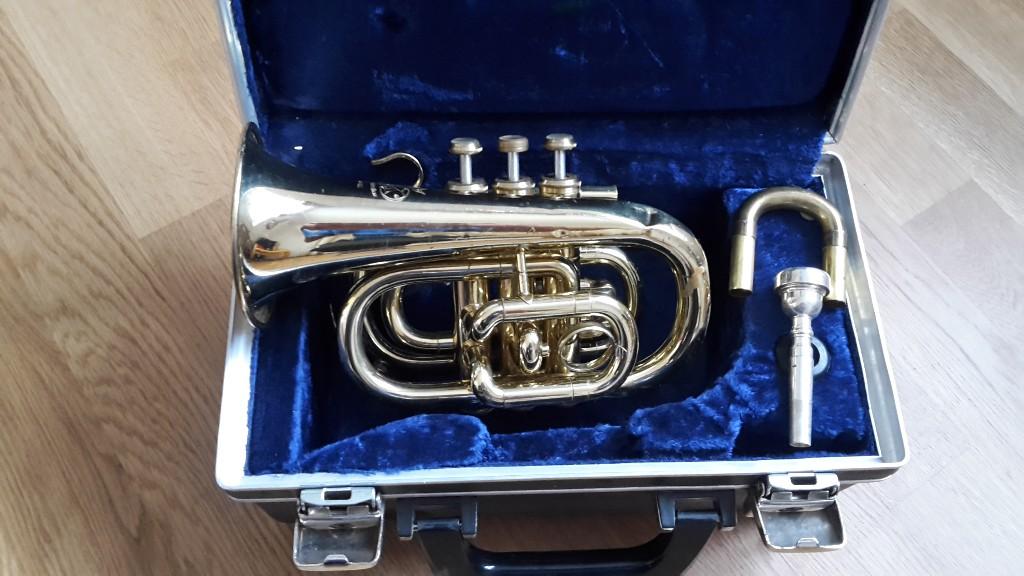Taschencornet in Belp - Bild 3