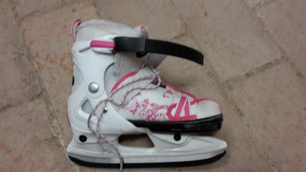 Kinder Schlittschuhe in Thun - Bild 2