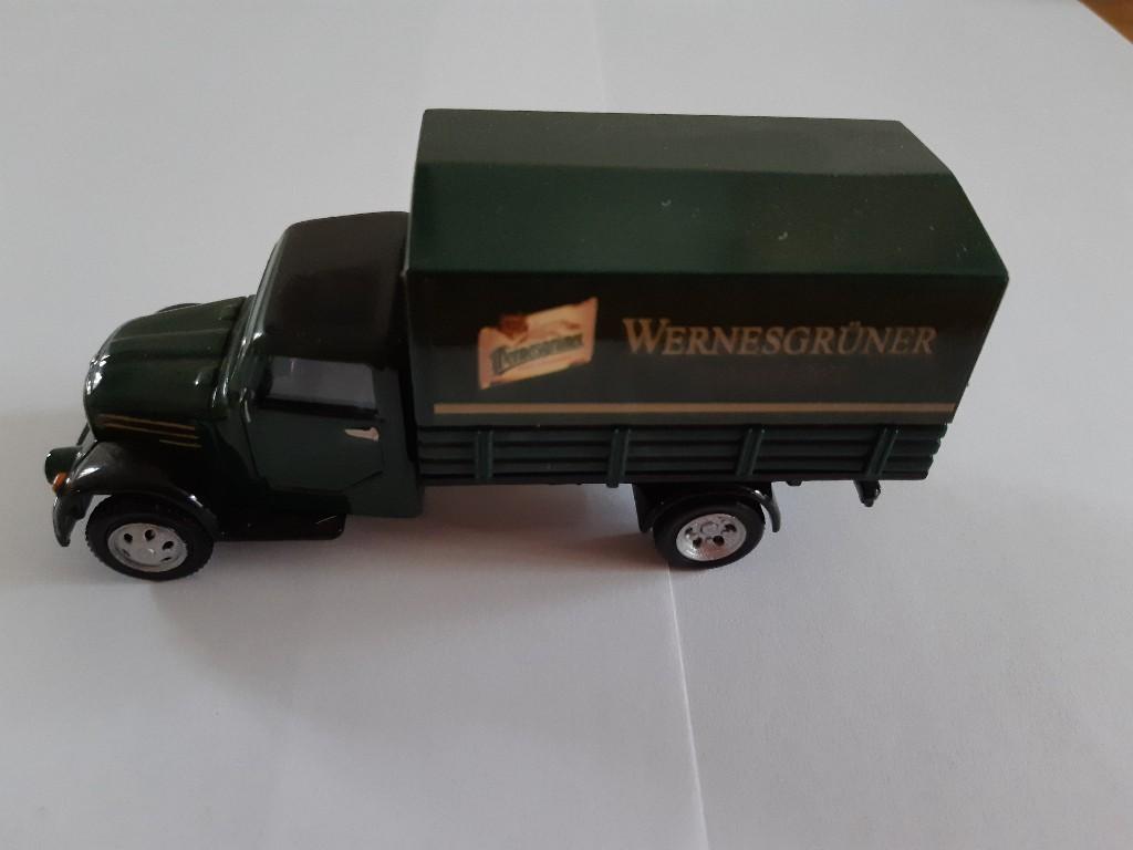 Garant Wernesgrüner-Biertransporter in Lenzburg - Bild 1