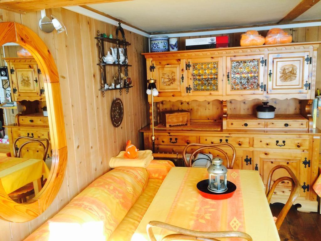 Liebhaber Objekt! Fe-Wohnung in gepflegtem Alphütte Ambiente. in Wohlen - Bild 3