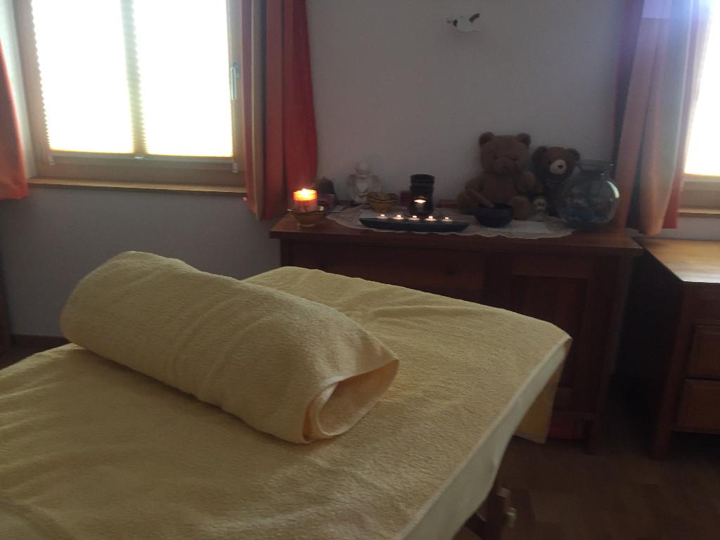 Sinnliche, seelenberührende Massage speziell für Frauen in Bremgarten - Bild 3