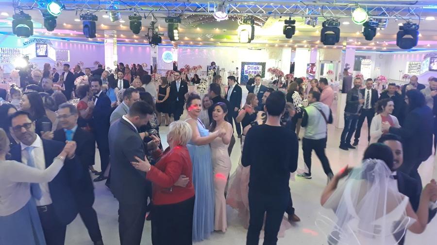 Italienische Live Musik und DJ. in Altstätten - Bild 8