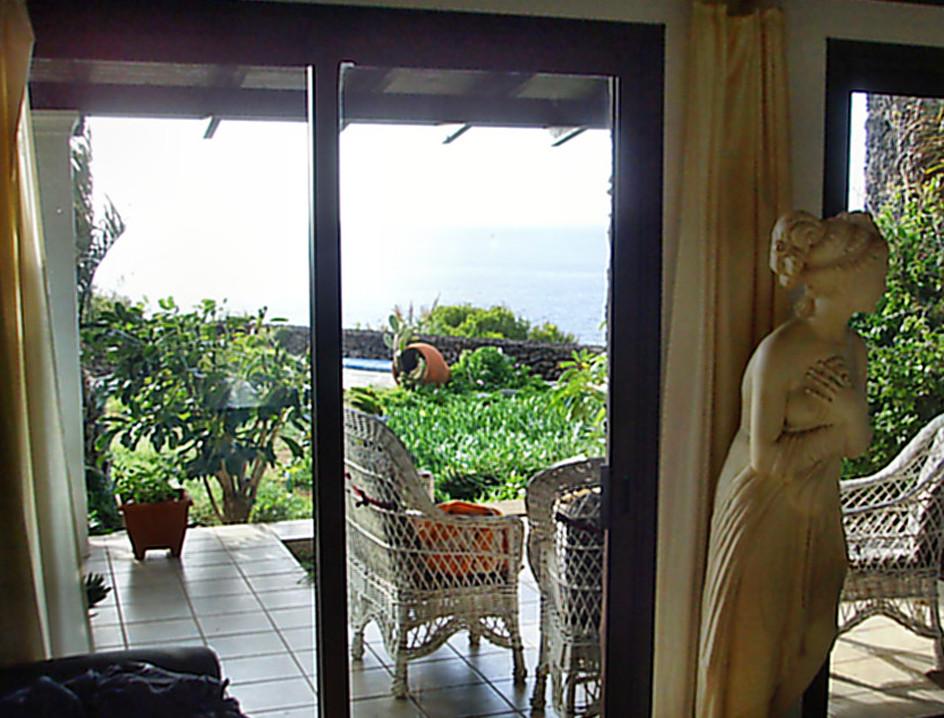 Anwesen mit Pool und Panoramablick auf El Hierro in Willisau - Bild 2