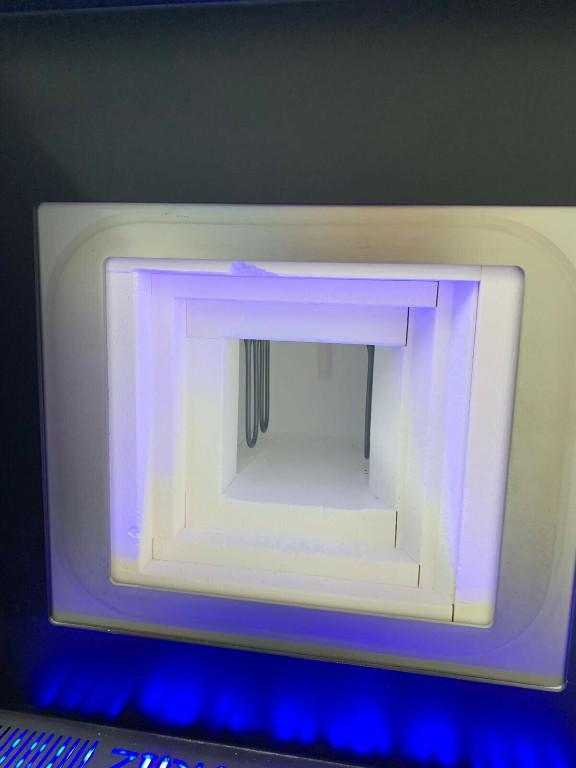 Zahntechnik Zirkon Ofen Oven V 700 Vakuum Zirkonzahn in Urdorf - Bild 1