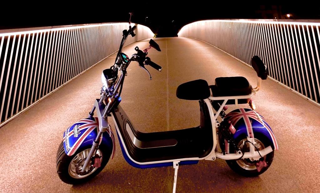 Trendige Electro Scooter , E-Roller in Willisau - Bild 1