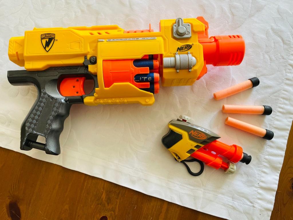 Nerf Barricade RV-10 + Secret Strike AS-1 + 14 Pfeile in Dulliken - Bild 2
