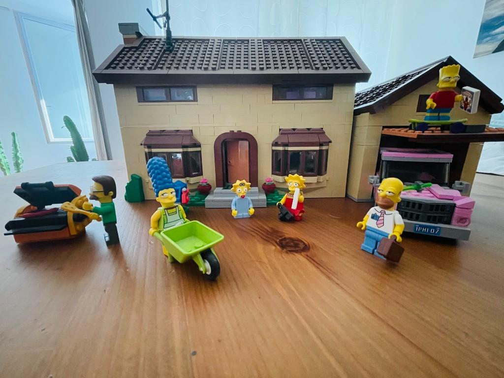 LEGO Simpsons House (71006) in Dulliken - Bild 2