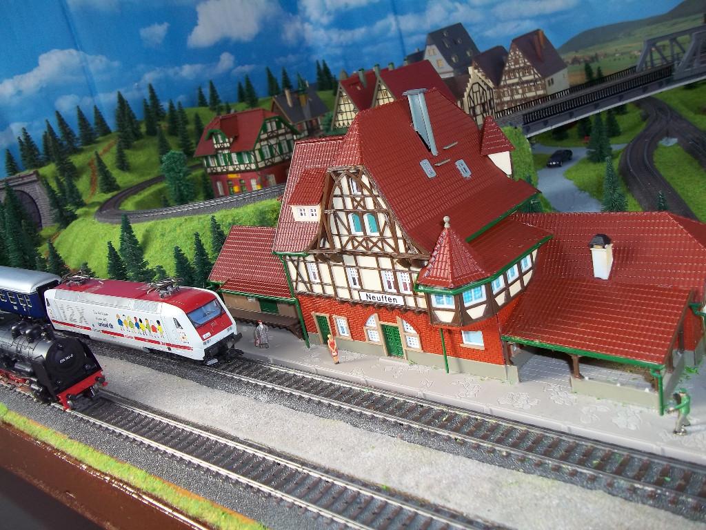 Märklin H0 C-Gleis Digital Modelleisenbahn Komplettanlage Fertig in Allschwil - Bild 13