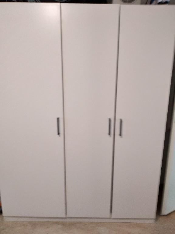 Kleiderschrank 3 türig weiss Occasion in Liestal - Bild 1