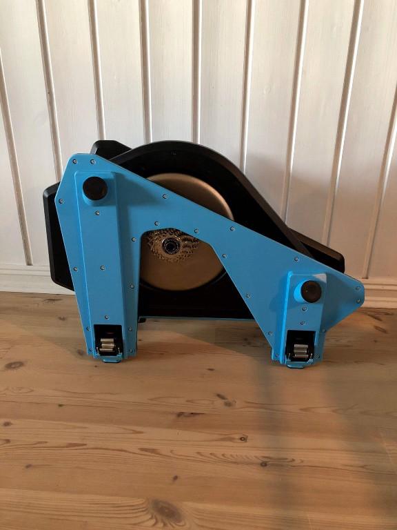Tacx Neo 2T in Belp - Bild 1
