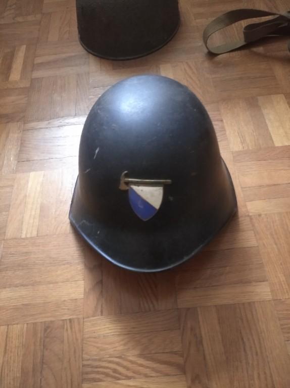 Feuerwehr Helm Zürich in Wetzikon - Bild 1
