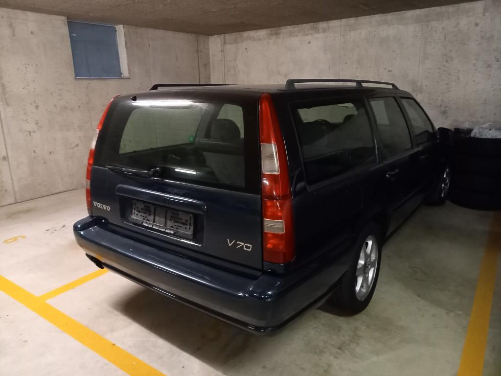 Volvo V70 LPT in Freiburg - Bild 1