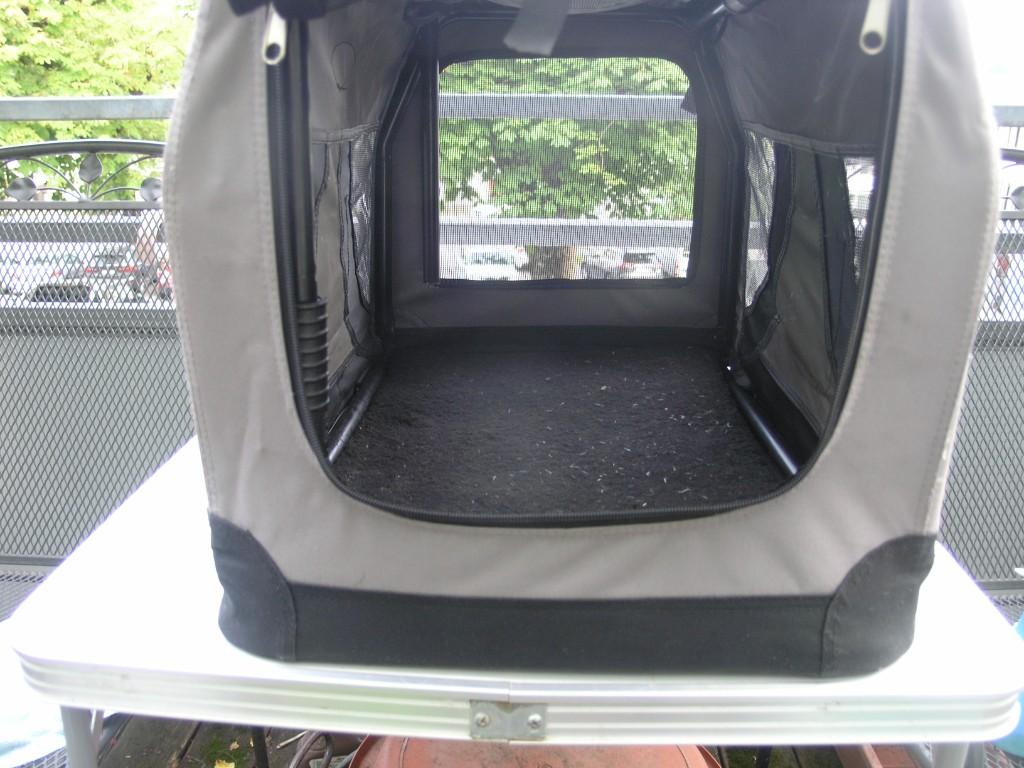 Hundebox Transportbox faltbar mit Tasche in Appenzell - Bild 2