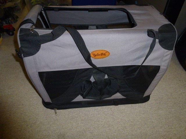 Hundebox Transportbox faltbar mit Tasche in Appenzell - Bild 5