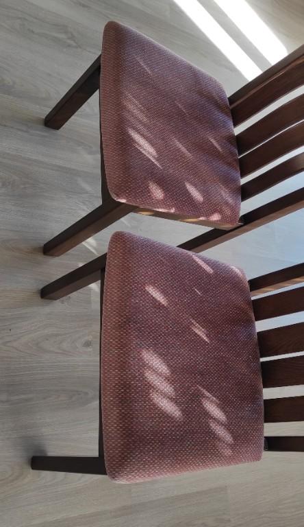 Esstisch 6 Eckig ausziehbar Holz Nussbaum antik mit 6 Stühlen in Rorschach - Bild 3