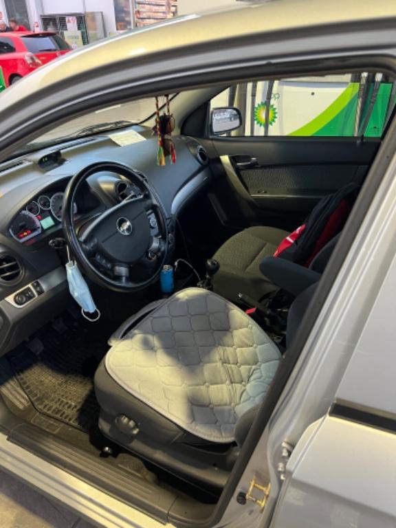 Chevrolet Aveo Zum Verkaufen in Münchenstein - Bild 5