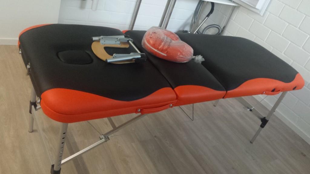 Klappbarer MASSAGETISCH in Aesch - Bild 1