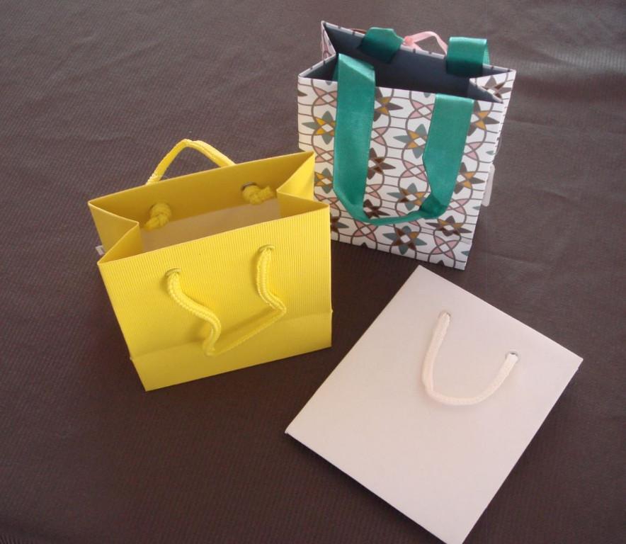 Schöne Geschenkboxen/-beutel /-papier zum Basteln oder Verpacken in Urdorf - Bild 9