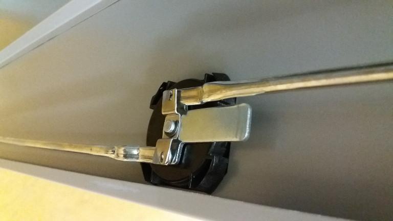 Metallschrank kein Lista extratief 65cm XXL Aktion in Brugg - Bild 3