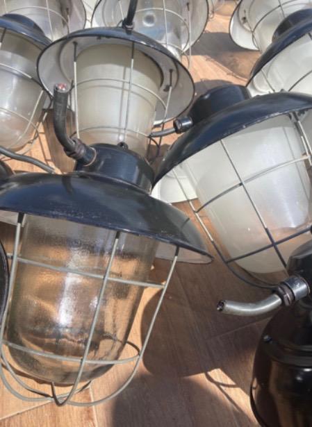 Sehr schöne nostalgische Industrielampe Emailliert fabriklampe in Willisau - Bild 12