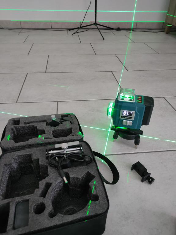 laser 4 Linien für den Profi in Wohlen - Bild 1