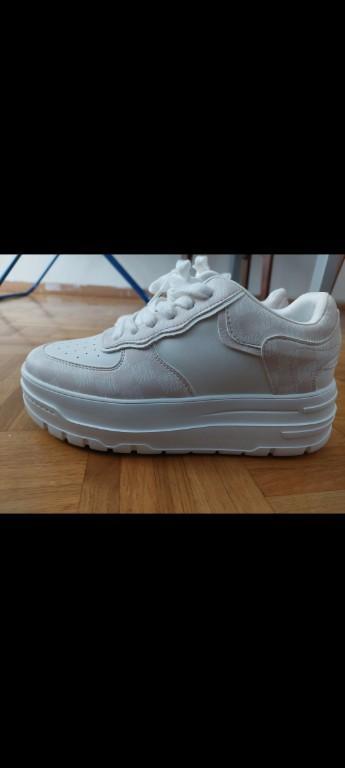 Chaussures hautes in Genf - Bild 2