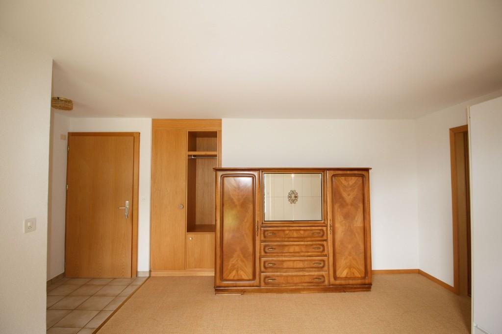 2.5-06, helle 2.5 Zimmerwohnung mit sonniger Terrasse in Sierre - Bild 2
