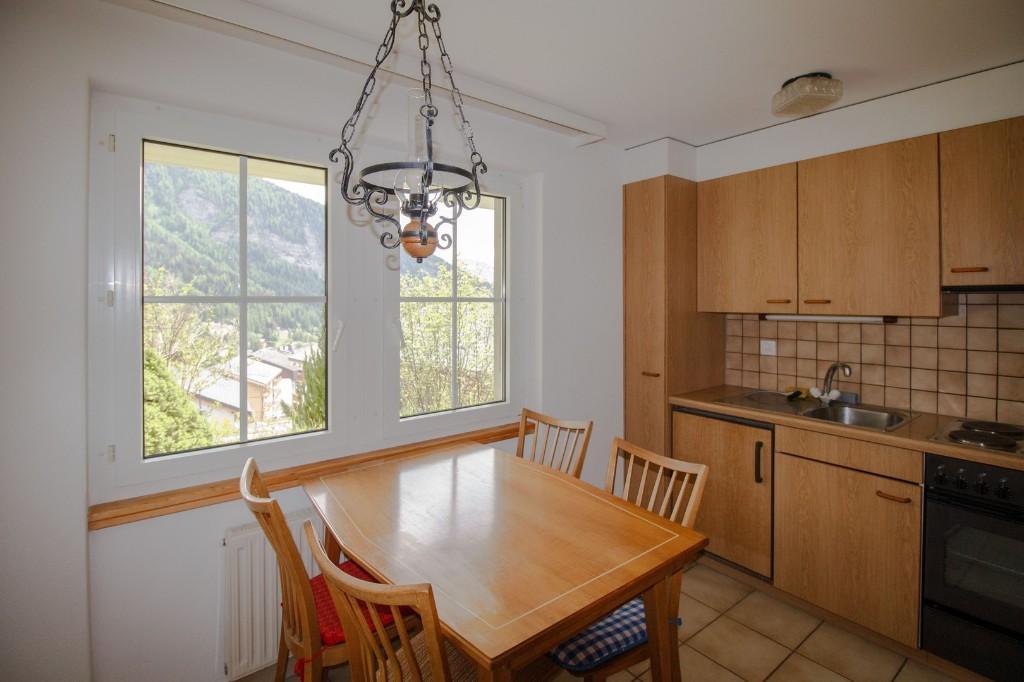 2.5-06, helle 2.5 Zimmerwohnung mit sonniger Terrasse in Sierre - Bild 5
