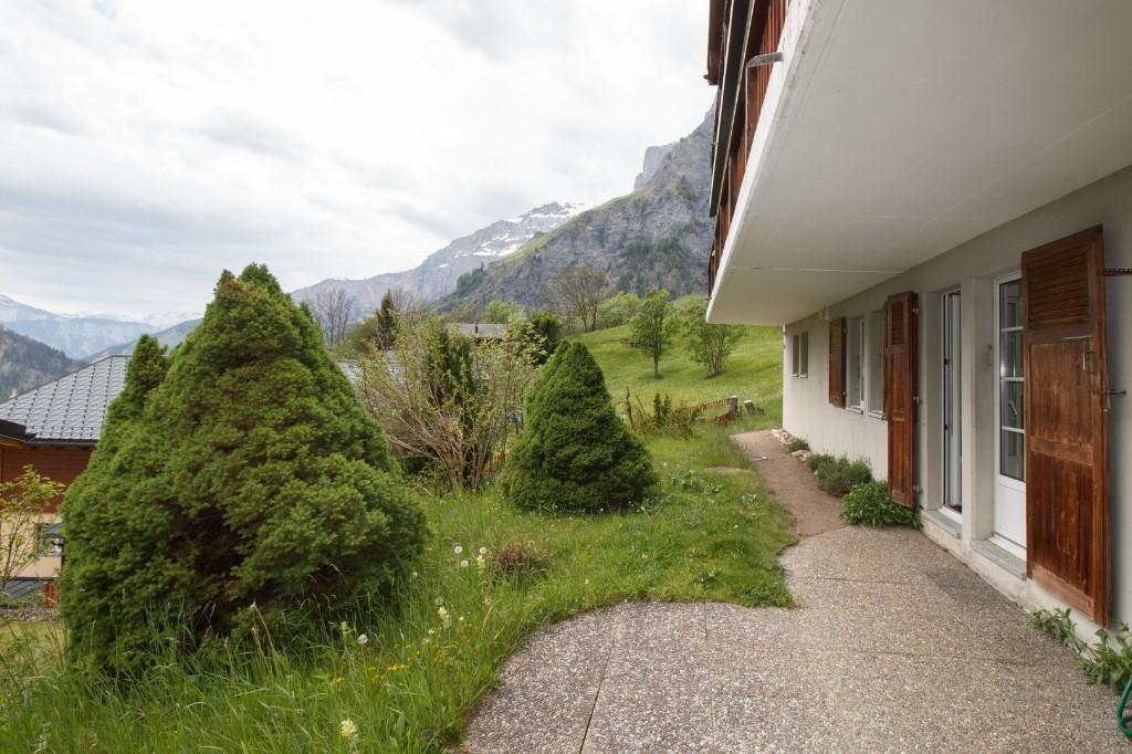 2.5-06, helle 2.5 Zimmerwohnung mit sonniger Terrasse in Sierre - Bild 12