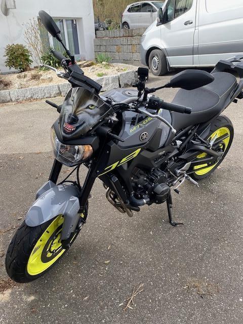 Yamaha MT-09 mit nur 1070 km - wie Ladenneu in Dübendorf - Bild 1