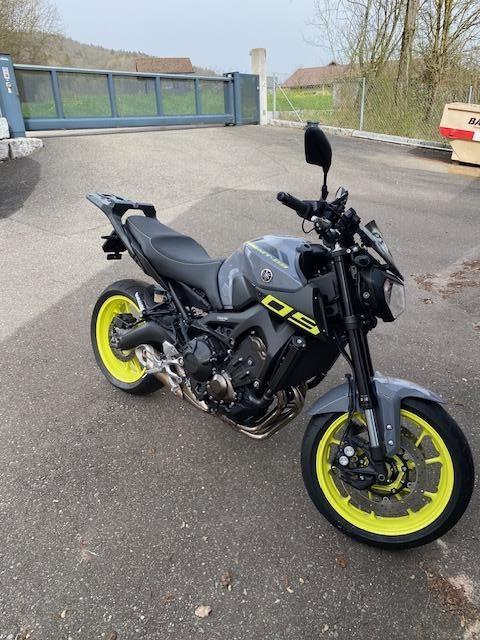 Yamaha MT-09 mit nur 1070 km - wie Ladenneu in Dübendorf - Bild 3
