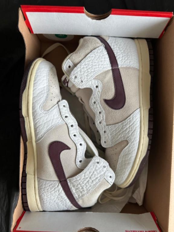 ein Paar Nike SB Dunk High Sneaker in grösse 40,5 in Biel - Bild 1