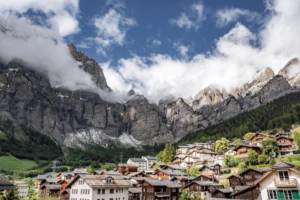 Appartementhaus 4.5-04, helle 4.5-Zimmerwohnung an ruhiger Lage in Sierre - Bild 3