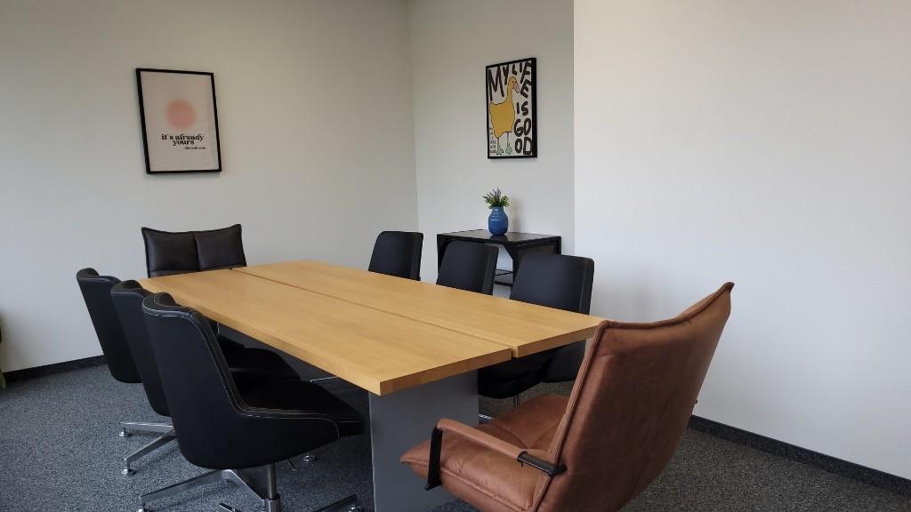 Modern & Central Coworking in Zug – Helvetic Circle AG in Meilen - Bild 8