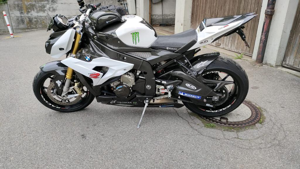 Verkaufen BMW S1000r in Worb - Bild 2