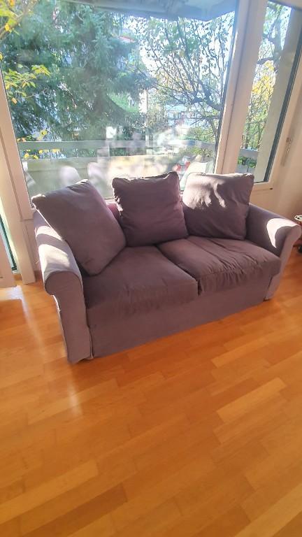 Graues Sofa aus Stoff zum Verkauf in 8032 ZH in Urdorf - Bild 1