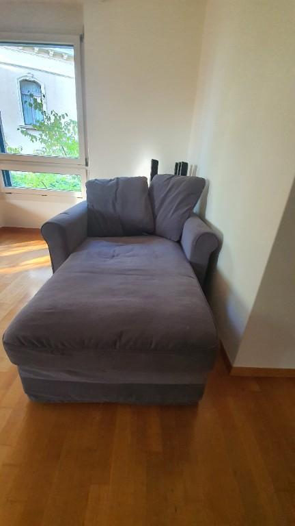 Liegesofa Farbe Grau zum Verkauf bei Abholung in 8032 ZH in Zürich - Bild 1