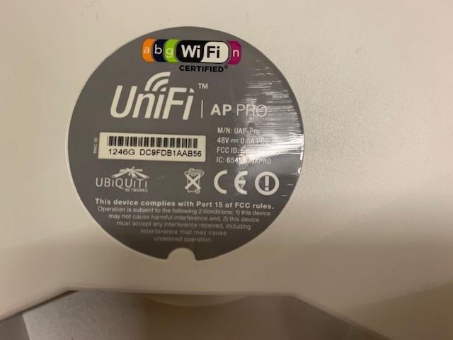 Ubiquiti Wlan Sender AP pro in Liestal - Bild 3