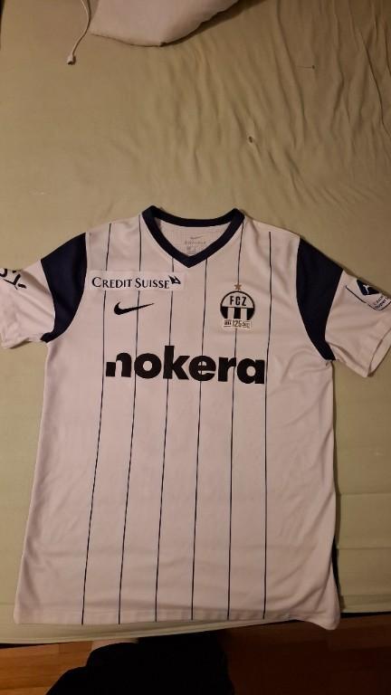 Verkaufe original Fcz Trikot und oder Fcz Fahne. in Urdorf - Bild 5